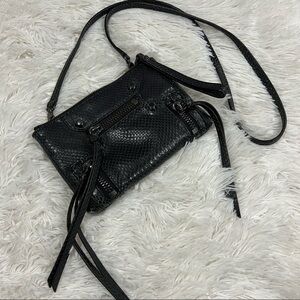 Botkier Logan convertible wristlet crossbody leather purse